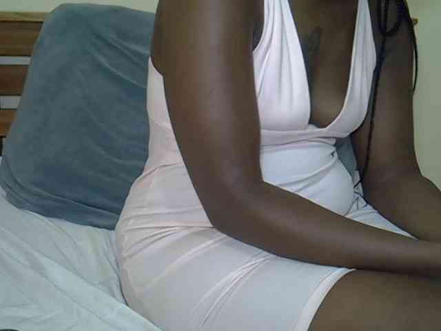 Prettyliz30 webcam