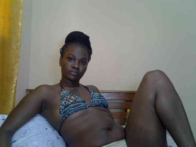 Prettyliz30 webcam