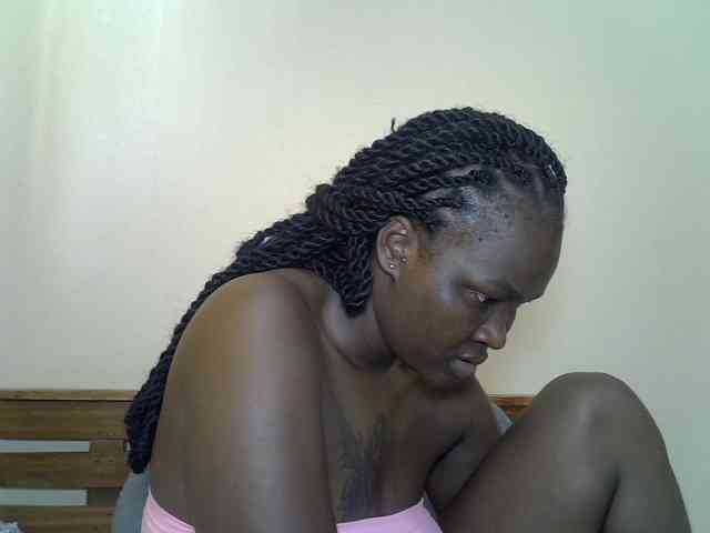 Prettyliz30 webcam