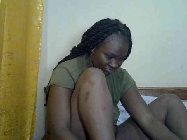 Prettyliz30 webcam