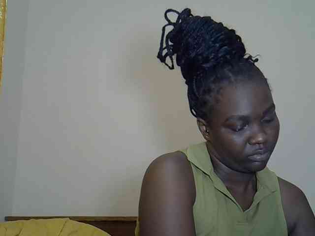 Prettyliz30 webcam