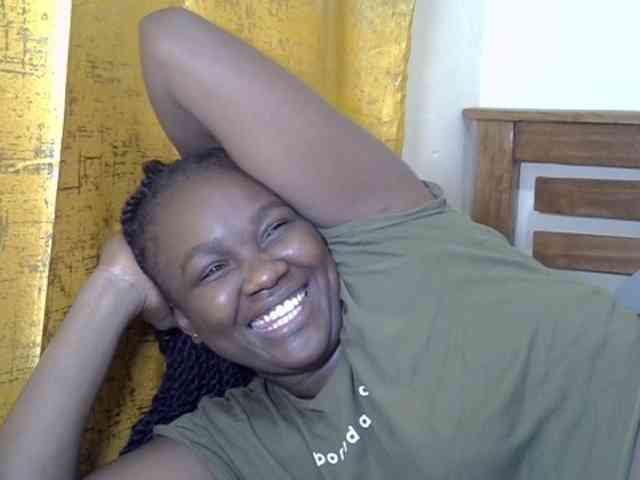Prettyliz30 webcam
