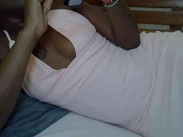 Prettyliz30 webcam