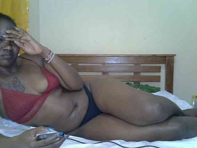Prettyliz30 webcam