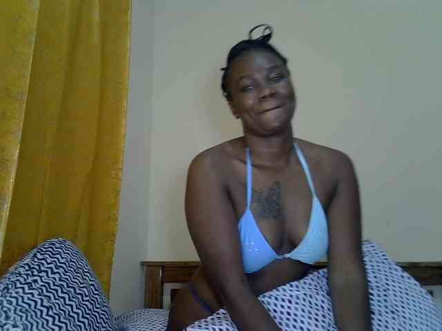 Prettyliz30 webcam
