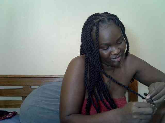 Prettyliz30 webcam