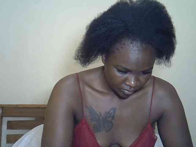 Prettyliz30 webcam