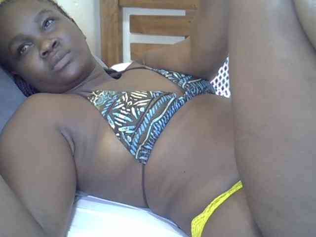 Prettyliz30 webcam