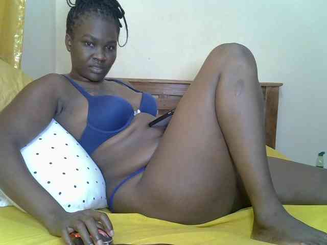 Prettyliz30 webcam