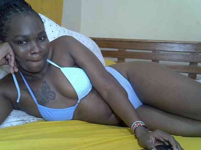 Prettyliz30 webcam