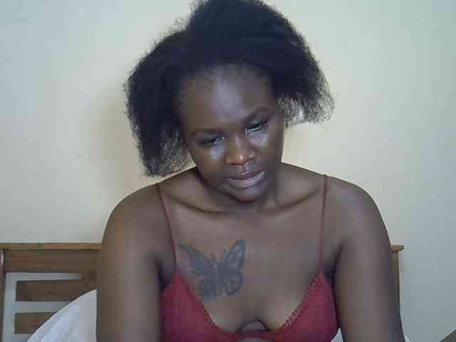 Prettyliz30 webcam