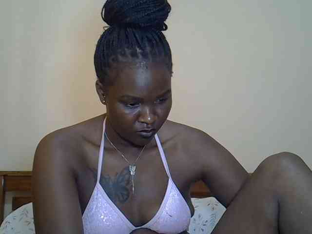 Prettyliz30 webcam