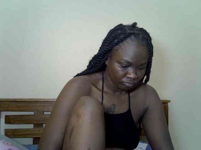 Prettyliz30 webcam