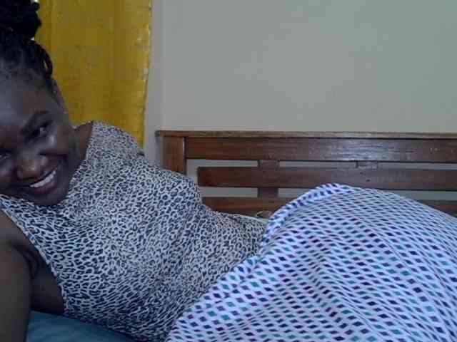 Prettyliz30 webcam
