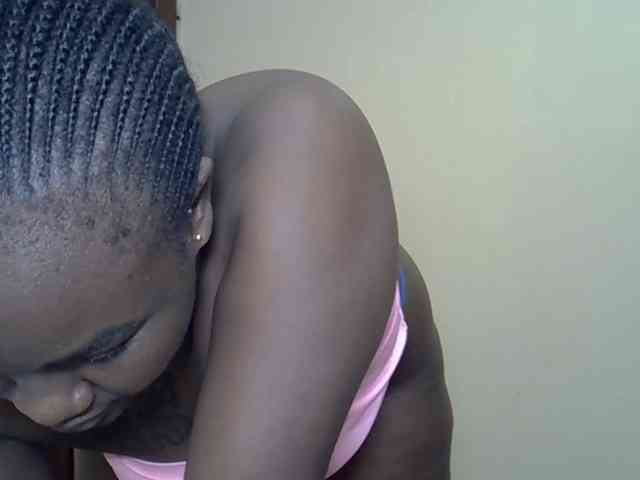 Prettyliz30 webcam