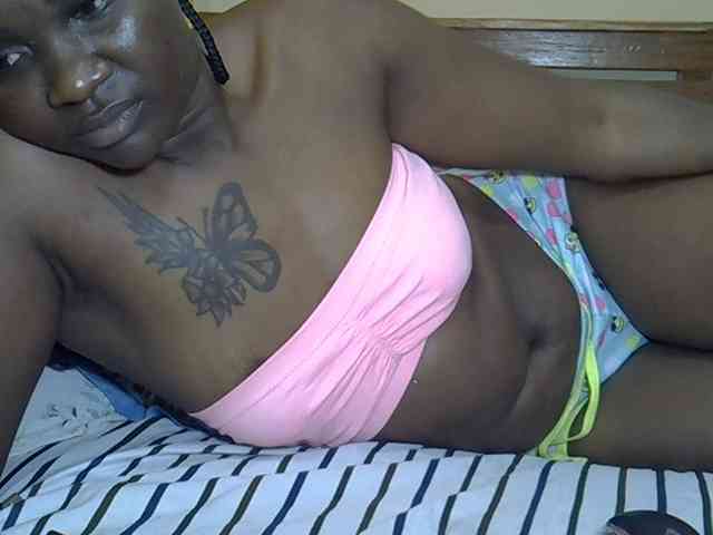 Prettyliz30 webcam