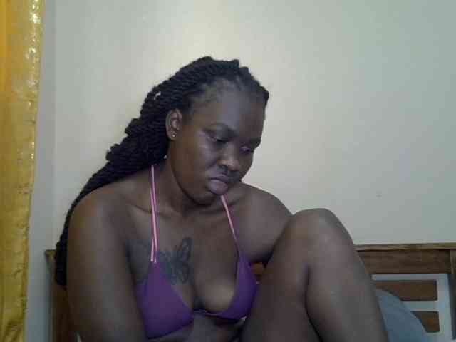 Prettyliz30 webcam