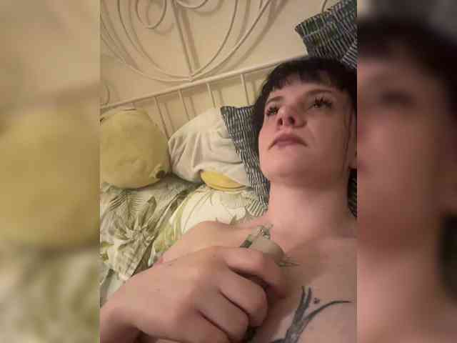 rpeexx Live Webcam on BongaCams