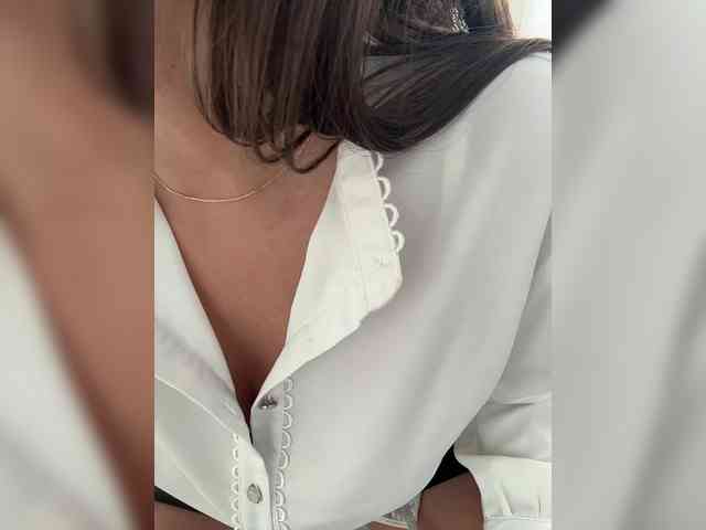 avavirgin Sex Cam Show