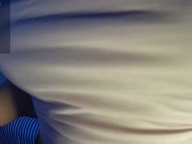 VelvetNella live cam on BongaCams
