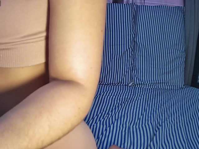 VelvetNella live cam on BongaCams
