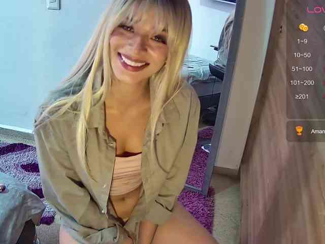 VelvetNella webcam