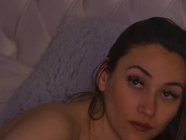 AliceMunro's BongaCams show and profile