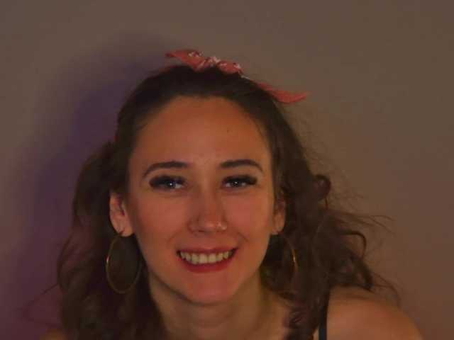 AliceMunro live cam on BongaCams