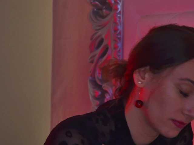 AliceMunro live cam on BongaCams