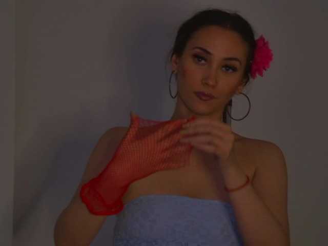 AliceMunro live cam on BongaCams