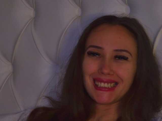 AliceMunro live cam on BongaCams
