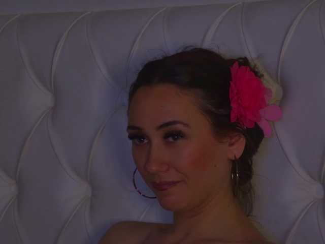 AliceMunro live cam on BongaCams