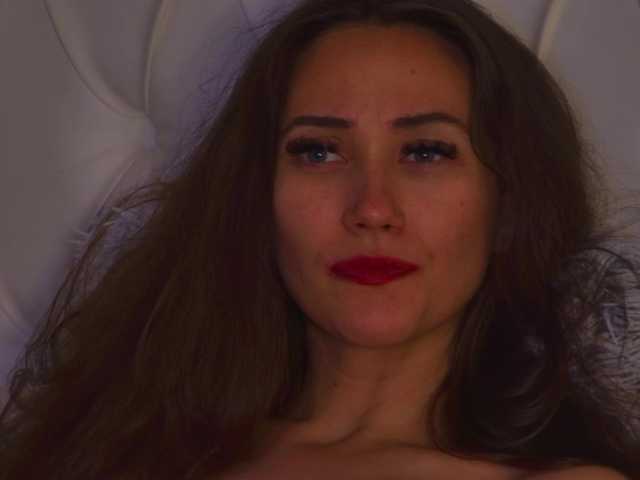 AliceMunro live cam on BongaCams
