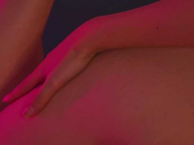 AliceMunro live cam on BongaCams