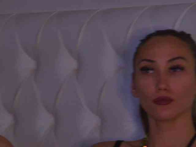 AliceMunro webcam