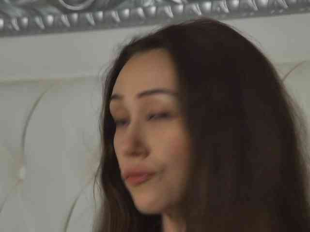AliceMunro Live Webcam on BongaCams