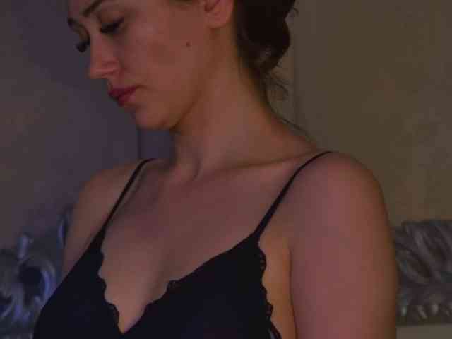 AliceMunro Live Webcam on BongaCams