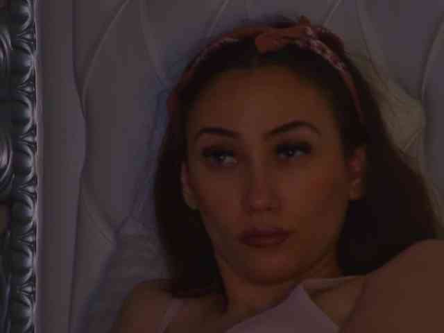 AliceMunro webcam