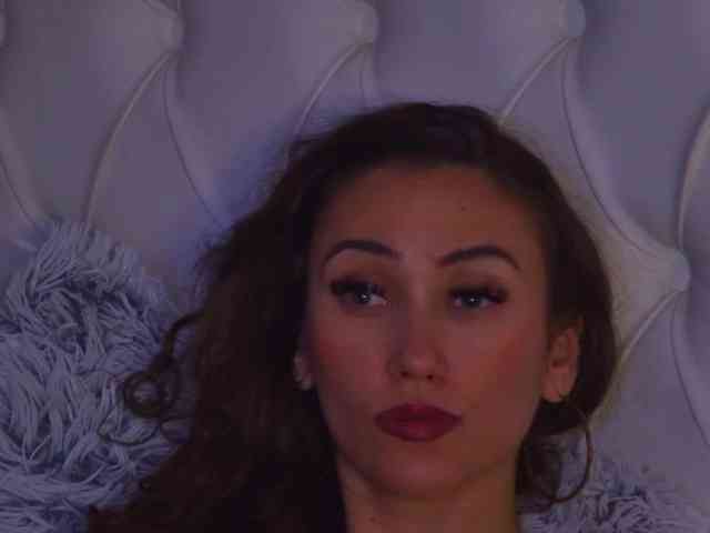 AliceMunro webcam