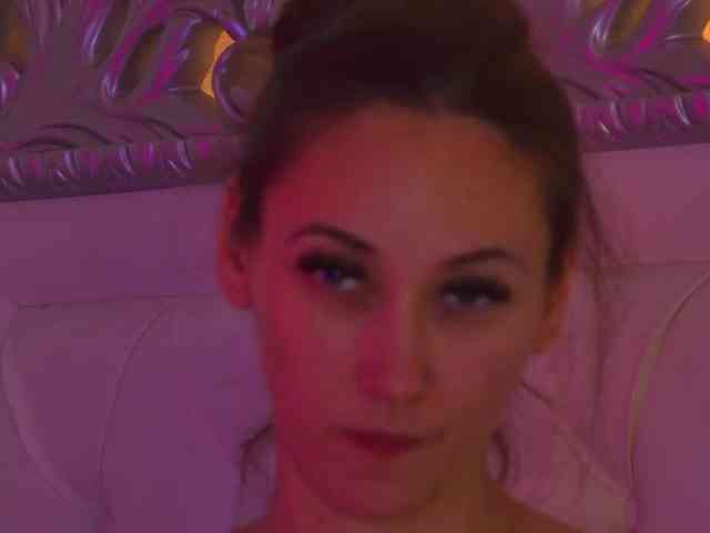 AliceMunro webcam