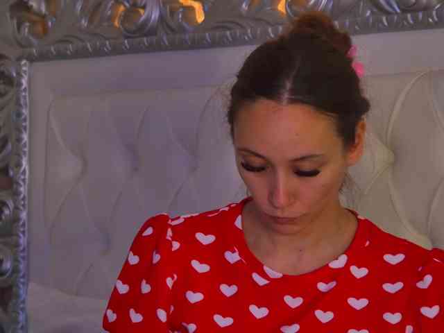 AliceMunro Live Webcam on BongaCams