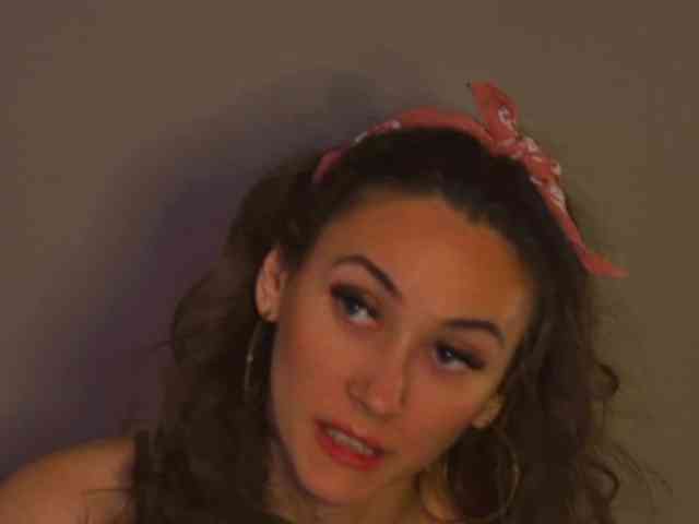 AliceMunro webcam