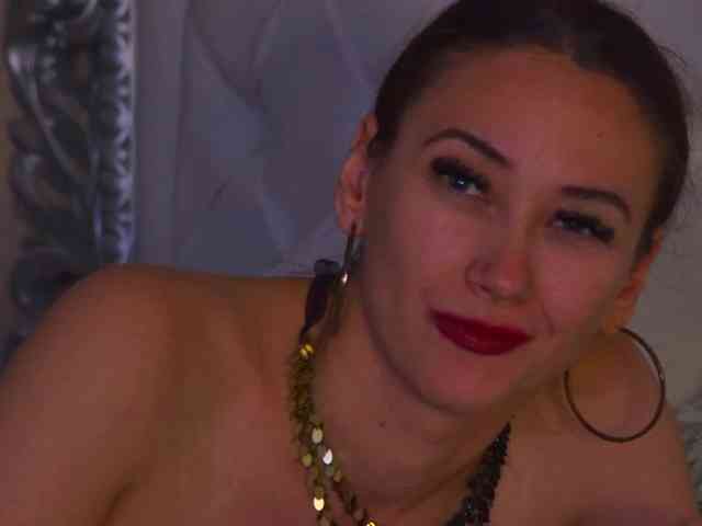 AliceMunro webcam