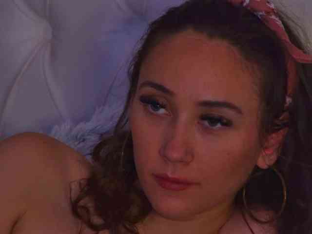 AliceMunro webcam
