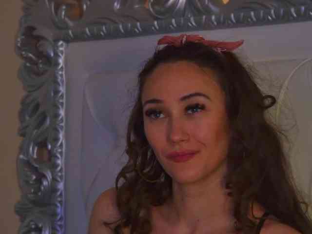 AliceMunro webcam
