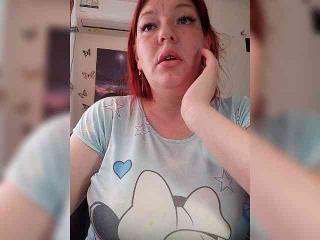 MiaLovely webcam