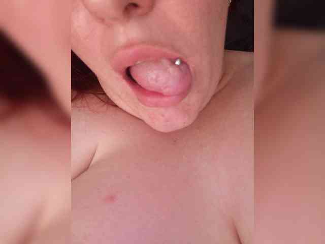 MiaLovely webcam
