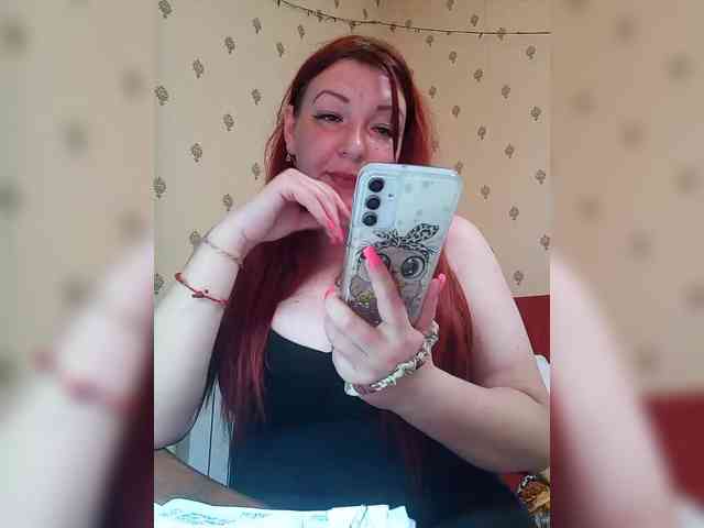 MiaLovely webcam