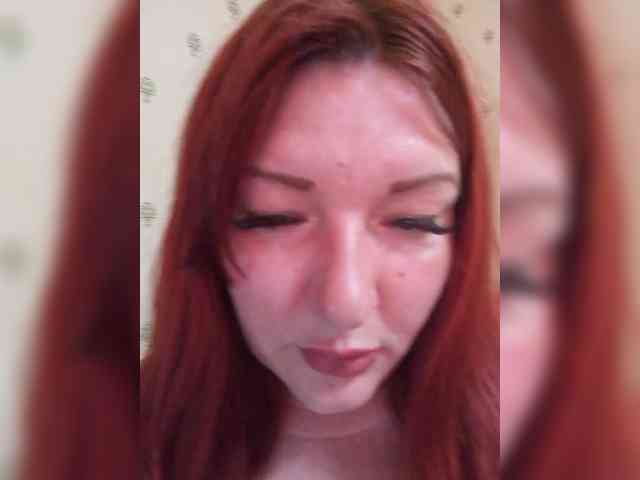 MiaLovely webcam
