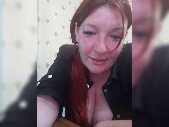 MiaLovely webcam